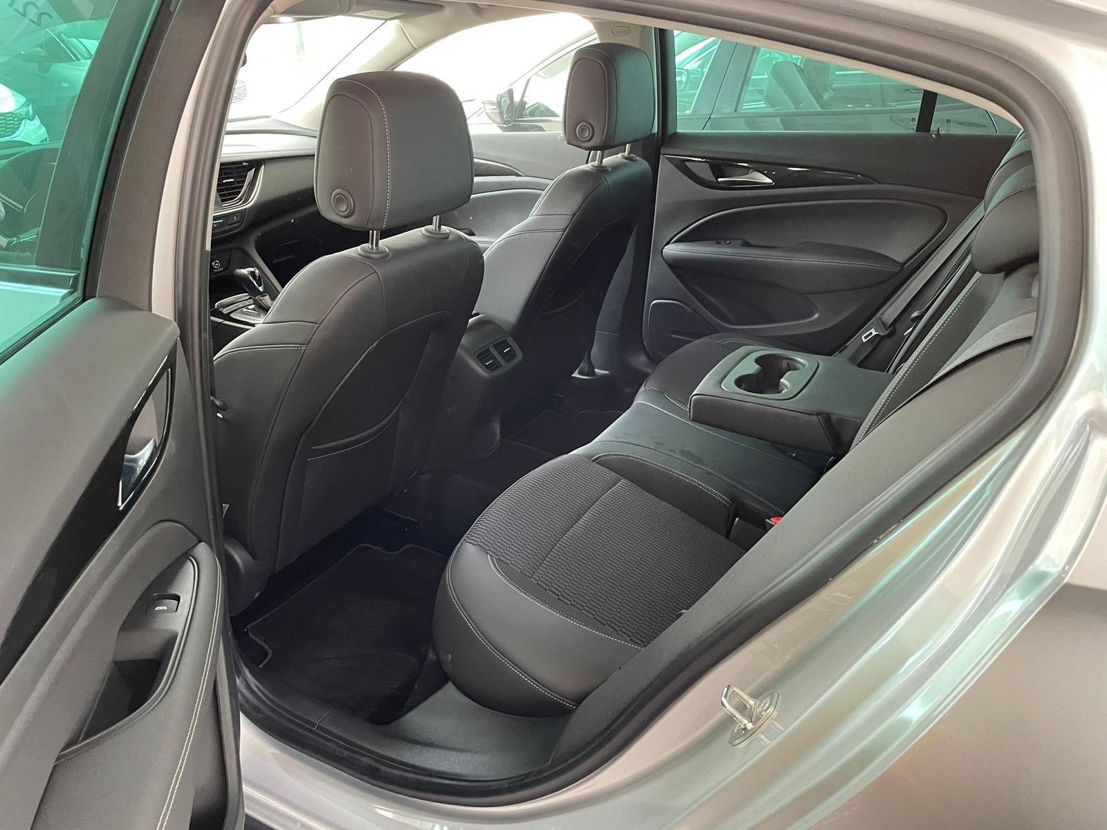 fed329a7-8087-4c2a-b9a5-ccbe8b1af9f5